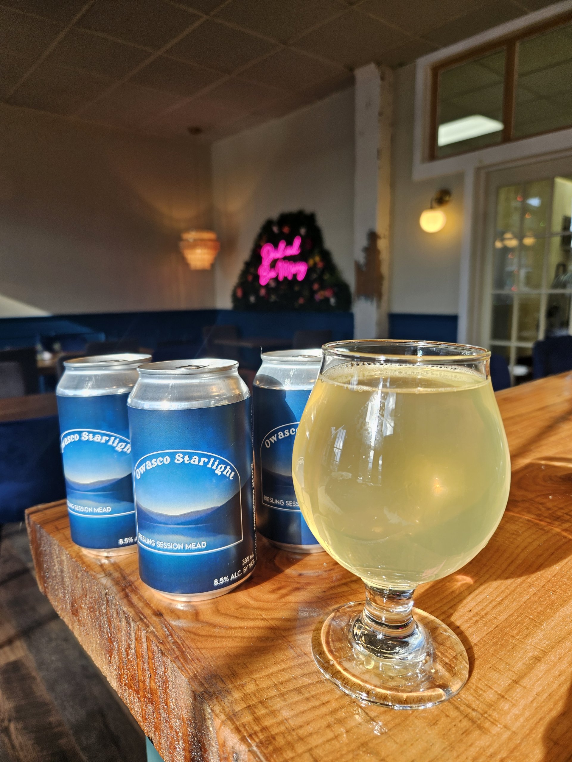 six pack of canned mead