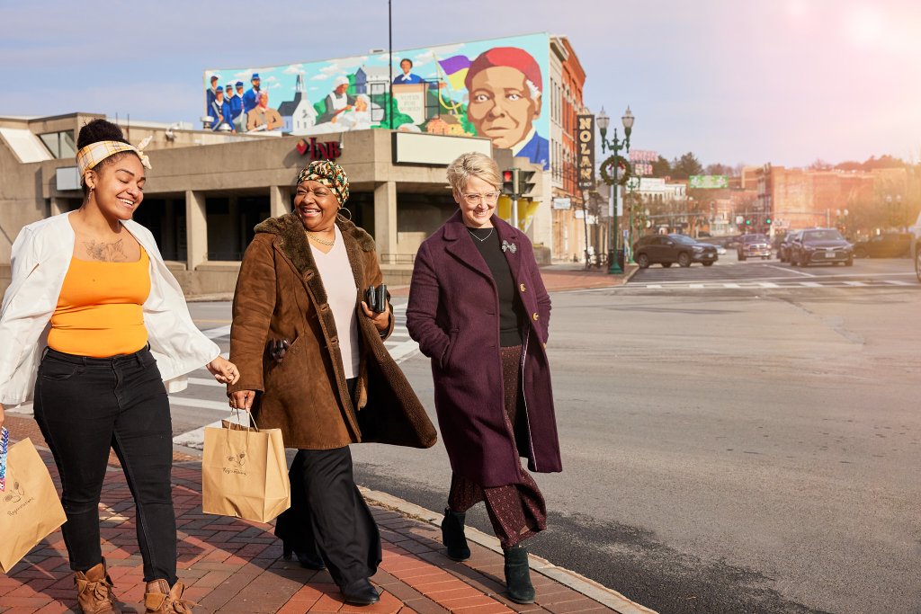 Budget-Friendly Group Activities Await in Cayuga County, NY Featured image