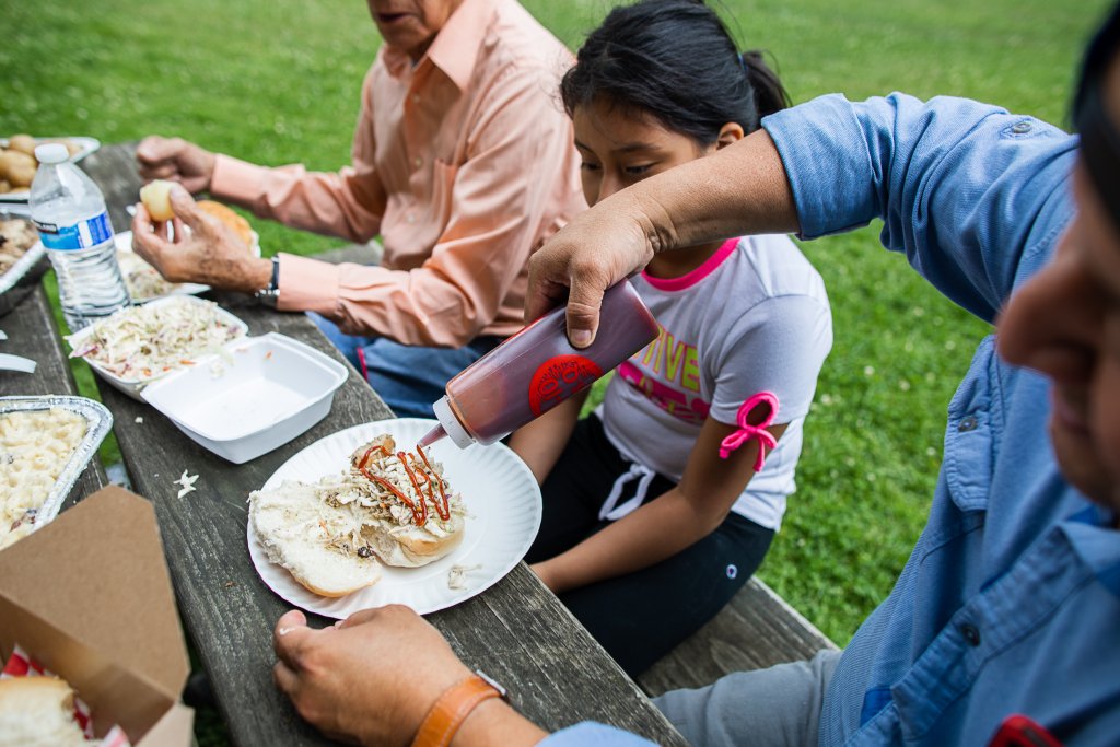 Gather 'Round the Table …Outdoors! Gather 'Round the Table …Outdoors!